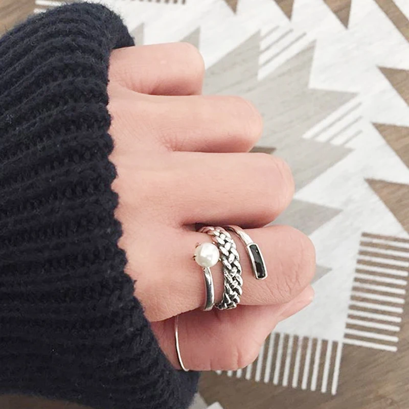 ROCKART Genuine 925 Sterling Silver Vintage Three Layers Twisted Rope With Shell Pearl Ring For Women Fashion Jewelry Wholesale
ROCKART Genuine 925 Sterling Silver Vintage Three Layers Twisted Rope With Shell Pearl Ring For Women Fashion Jewelry Wholesale