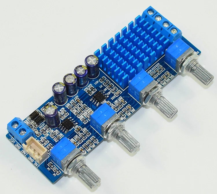 TPA3116 50w+50w 2.0 Stereo High power Digital Audio Power Amplifier Board Dual NE5532 OPAMP Tone Control volume adjustment
TPA3116 50w+50w 2.0 Stereo High power Digital Audio Power Amplifier Board Dual NE5532 OPAMP Tone Control volume adjustment
