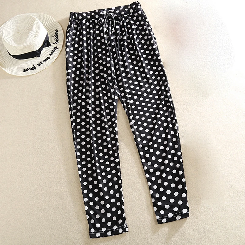 Summer Pants Womens Trousers 2019 Fashion Streetwear Polka Dot Harem Pants Women Black Casual Trousers For Women Plus Size Pants
Summer Pants Womens Trousers 2019 Fashion Streetwear Polka Dot Harem Pants Women Black Casual Trousers For Women Plus Size Pants