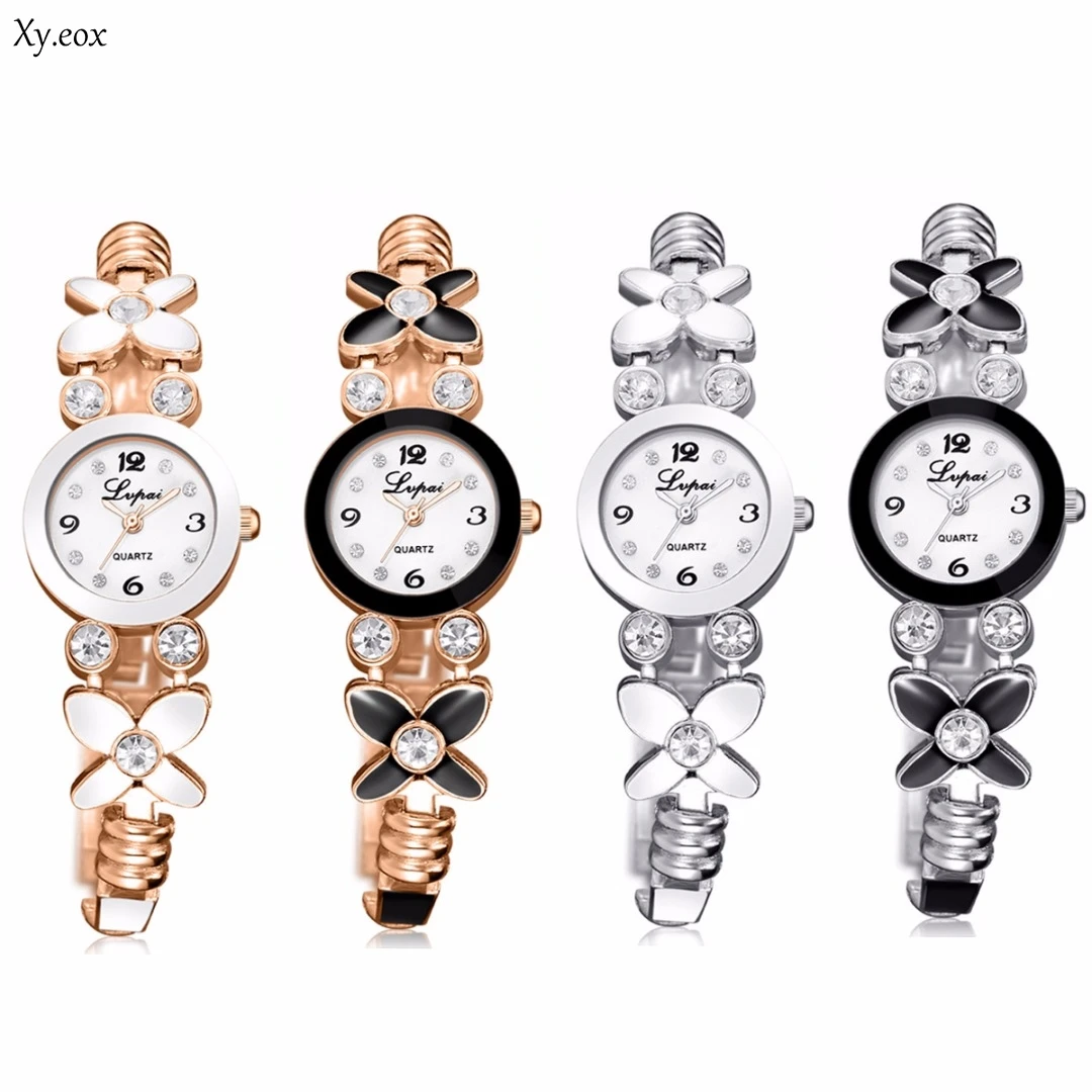 

Women's Four Leaf Clover Flower Bling Rhinestone Analog Wrist Quartz Watch