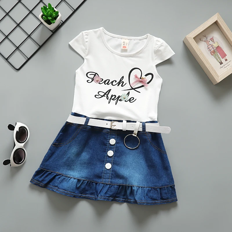 2019 new summer girls 2-6years denim dress cartoon print baby girl dress children's clothing children's dress
2019 new summer girls 2-6years denim dress cartoon print baby girl dress children's clothing children's dress