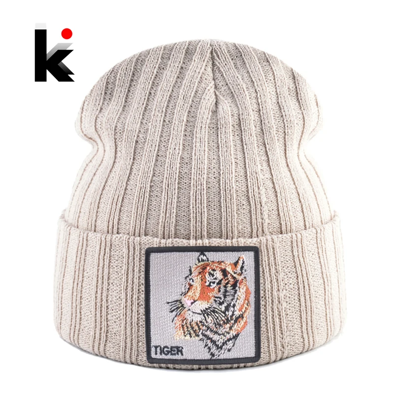 Fashion Skullies Beanies With Fox Embroidery Patch Winter Warm Knitted Hats Women Double Layer Knitting Bonnet Cap Men Solid Hat
Fashion Skullies Beanies With Fox Embroidery Patch Winter Warm Knitted Hats Women Double Layer Knitting Bonnet Cap Men Solid Hat