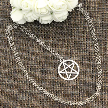 New Fashion Tibetan Silver Color Pendant Star Pentagram Choker Charm Short Long DIY Necklace Factory Price Handmade Jewelry
New Fashion Tibetan Silver Color Pendant Star Pentagram Choker Charm Short Long DIY Necklace Factory Price Handmade Jewelry