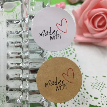 500pcs "made with Heart pattern" Kraft paper Sticker For diy Hand Made Gift Cake Candy Paper Tags Self Adhesive Stickers Label
500pcs "made with Heart pattern" Kraft paper Sticker For diy Hand Made Gift Cake Candy Paper Tags Self Adhesive Stickers Label
