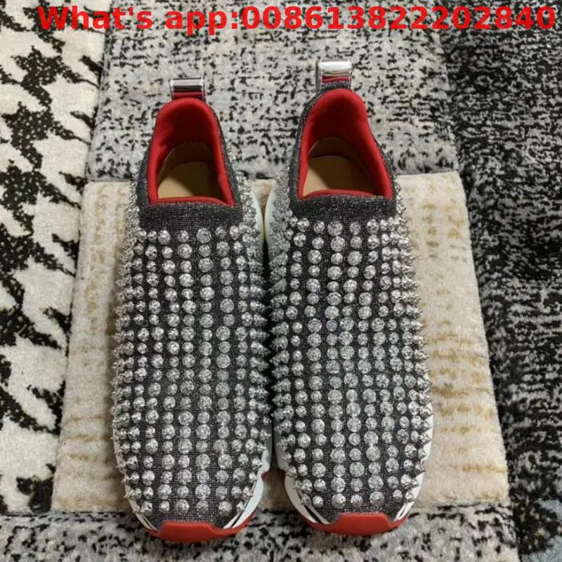 Low heel shoe Slip On Black Glitter Rivet Red bottoms For Men Sports Shoes Sneakers Cow leather casual Loafers Flat
Low heel shoe Slip On Black Glitter Rivet Red bottoms For Men Sports Shoes Sneakers Cow leather casual Loafers Flat