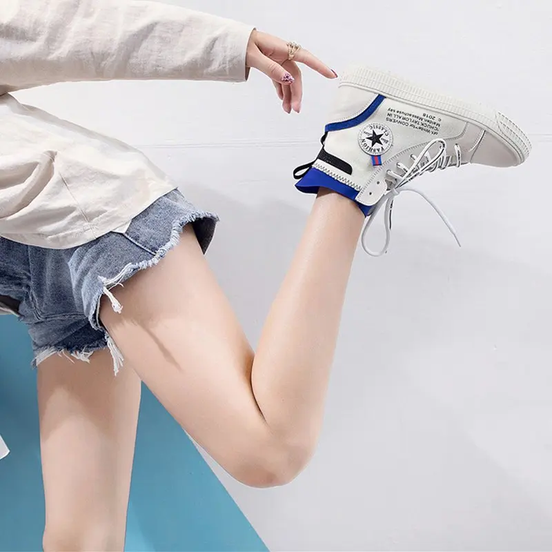 2018 summer and autumn new casual fashion wild female students shoes high-top flat canvas women's shoes.
2018 summer and autumn new casual fashion wild female students shoes high-top flat canvas women's shoes.