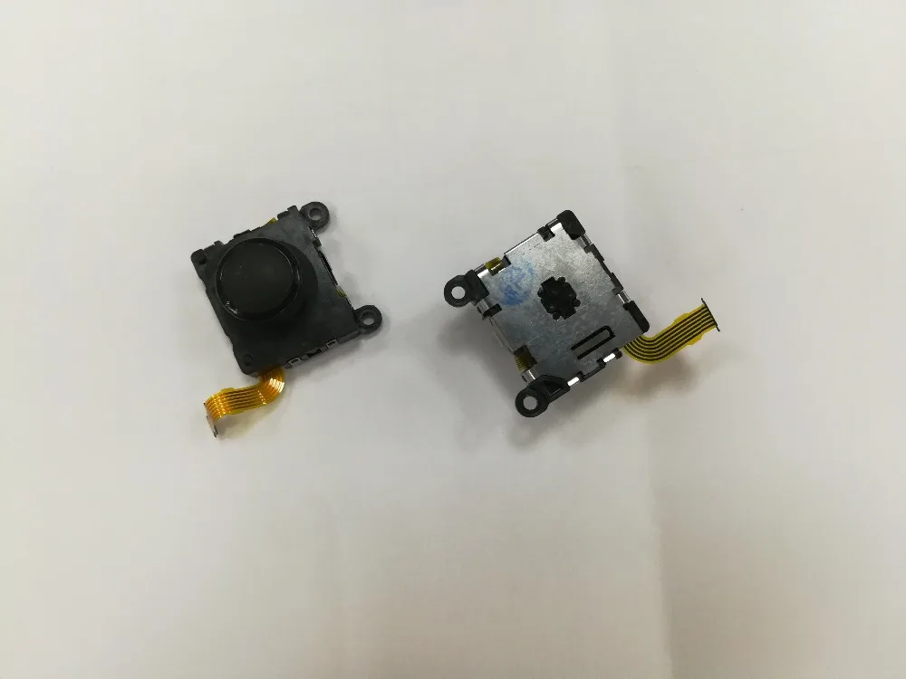 1pcs Original L/R Left/Right 3D Analog Joystick Button Control JoyStick Repair Parts for PSV PS VITA 1000 PSVITA
1pcs Original L/R Left/Right 3D Analog Joystick Button Control JoyStick Repair Parts for PSV PS VITA 1000 PSVITA