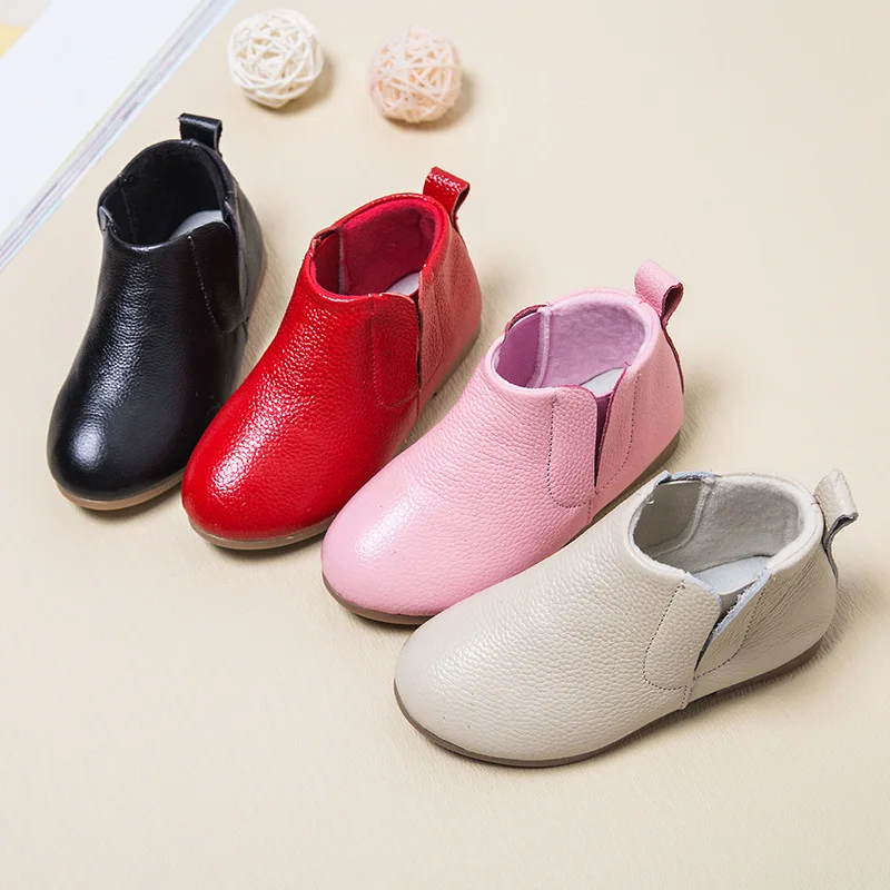 Kids girls boots for little girls toddlers and shoes for school girl with soft leather in shallow design with round toe boots
Kids girls boots for little girls toddlers and shoes for school girl with soft leather in shallow design with round toe boots