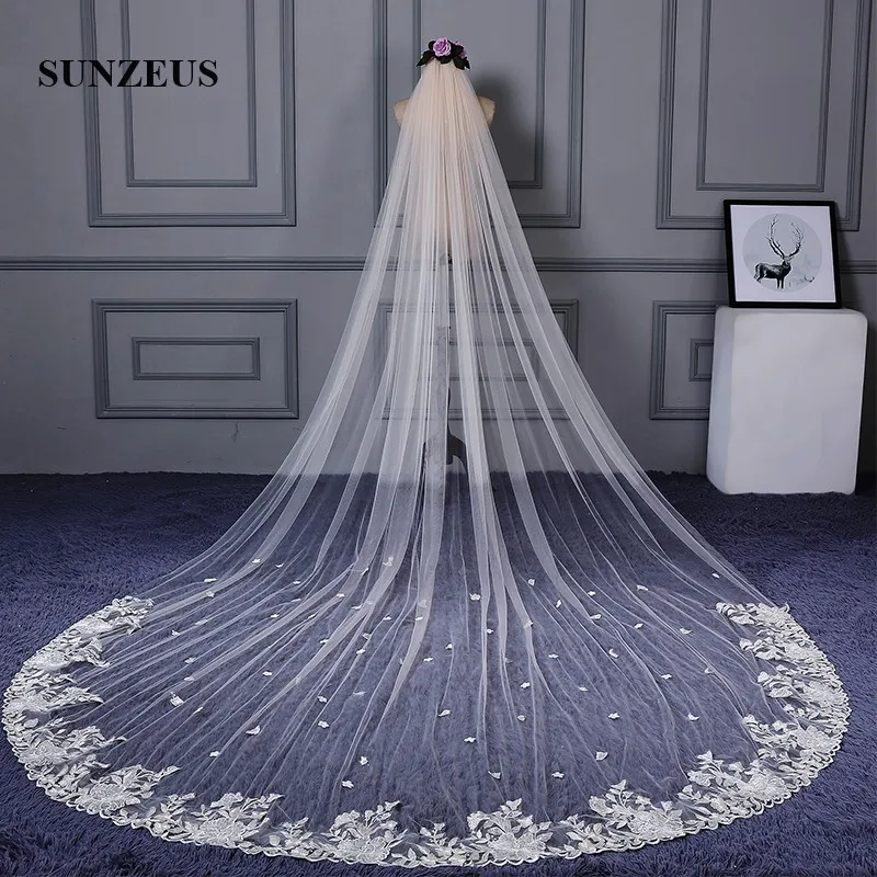Champagne Tulle Approx 4 Meters Long Bridal Veils with Lace Appliques Charming Wedding Veil Accessories SBV40
Champagne Tulle Approx 4 Meters Long Bridal Veils with Lace Appliques Charming Wedding Veil Accessories SBV40