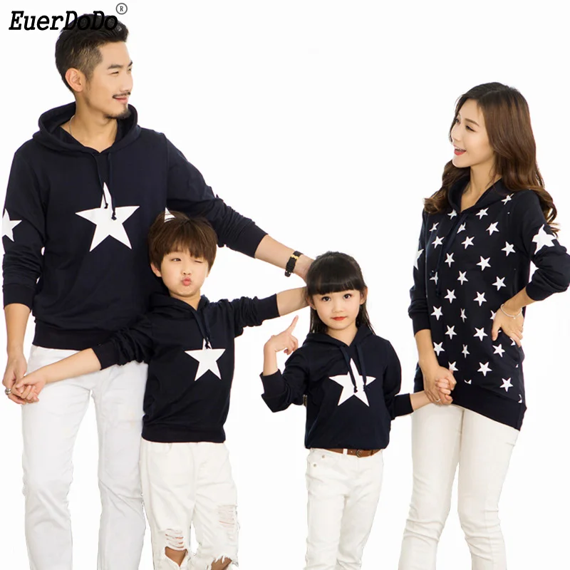 Spring Autumn Family Matching Outfits Sweatshirts For Father Mother & Kids Hoodies Star Family Look Pullover Kids Tops
Spring Autumn Family Matching Outfits Sweatshirts For Father Mother & Kids Hoodies Star Family Look Pullover Kids Tops