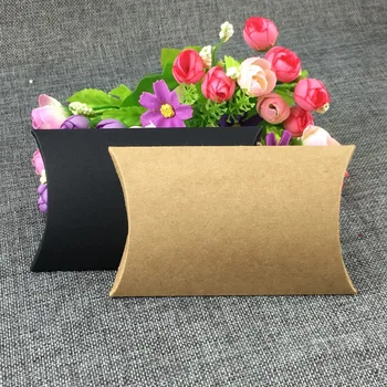 50pcs/lot Lovely pillow-style Paper Box Candy Cookie Box Wedding Party gift packaging boxes
50pcs/lot Lovely pillow-style Paper Box Candy Cookie Box Wedding Party gift packaging boxes