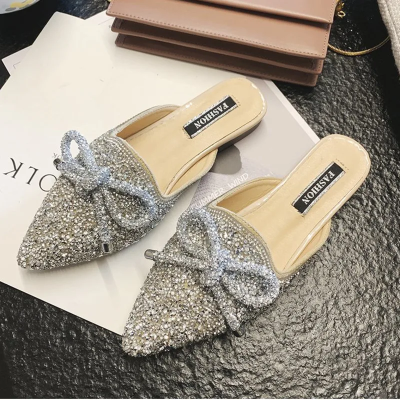 Mules Shoes Woman Flat Zapatos De Mujer 2019 Autumn Silver Ladies Pointed Toe Women Shoes Lady Slides Fashion Casual Slippers
Mules Shoes Woman Flat Zapatos De Mujer 2019 Autumn Silver Ladies Pointed Toe Women Shoes Lady Slides Fashion Casual Slippers