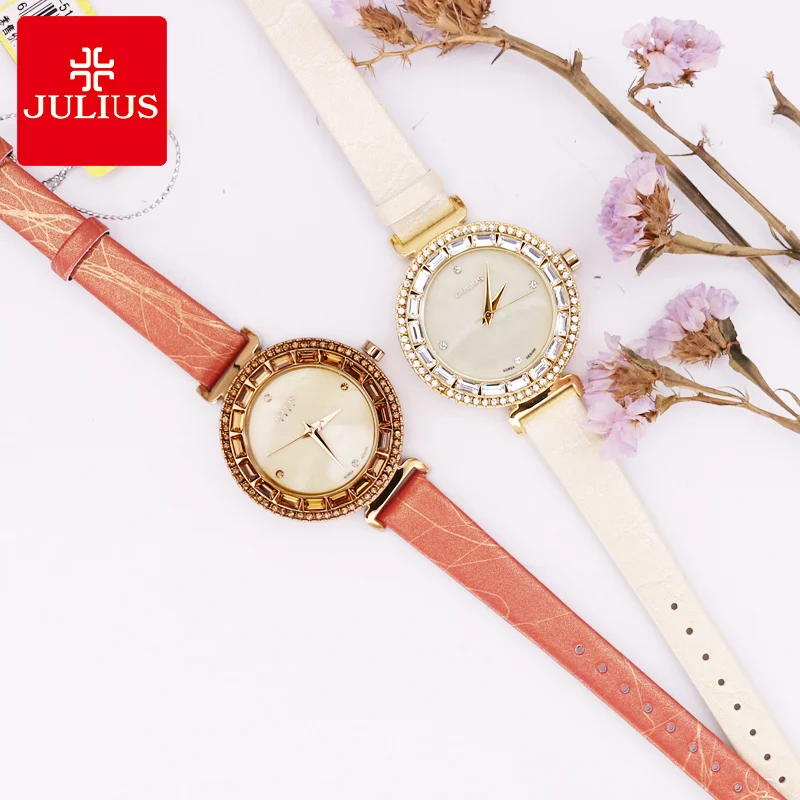 Julius Women's Watch Japan Quartz Mother-of-pearl Hours fine Fashion Woman Clock Leather Rhinestone Girl's Christmas Gift Box
Julius Women's Watch Japan Quartz Mother-of-pearl Hours fine Fashion Woman Clock Leather Rhinestone Girl's Christmas Gift Box