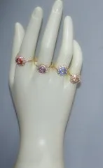 White Right Hand Mannequin Mannequin Jewelry Stand Nail Fake Model Watch Ring Bracelet Gloves Display Women Mannequins
White Right Hand Mannequin Mannequin Jewelry Stand Nail Fake Model Watch Ring Bracelet Gloves Display Women Mannequins