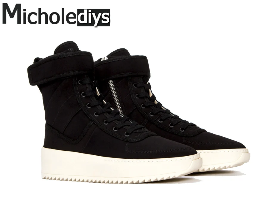 Kanye West ChaussuresAchetez des lots à Petit Prix Kanye West