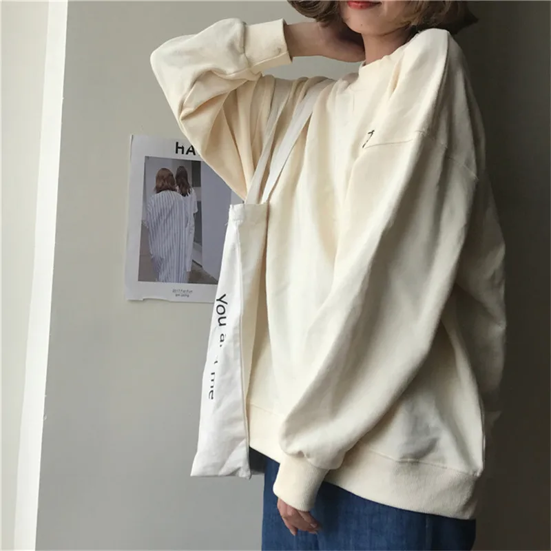 2017 Autumn Winter Female Hoodies Thick Loose O-Neck Women Casual Hoodies Ladies Solid Pullovers Women Hoodies Embroidery
2017 Autumn Winter Female Hoodies Thick Loose O-Neck Women Casual Hoodies Ladies Solid Pullovers Women Hoodies Embroidery