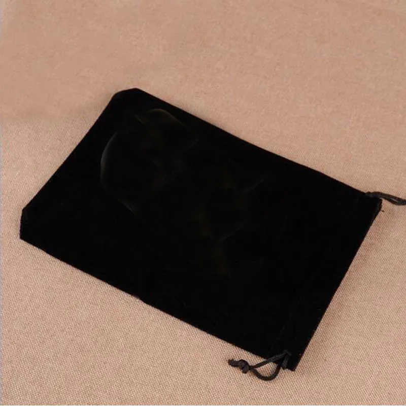 Hot 20pcs Black Velvet Jewelry Bags 7x9 9x12 8x10 10x16 Drawstring Wedding Christmas Gift Bags Watch Jewelry Packaging Bags 2019
Hot 20pcs Black Velvet Jewelry Bags 7x9 9x12 8x10 10x16 Drawstring Wedding Christmas Gift Bags Watch Jewelry Packaging Bags 2019