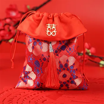 Silk Gift Bags 10 pcs/lot Candy/Jewelry/Necklace/Rings/Beads Candy box cloth bag for Party Supplies gift Bag
Silk Gift Bags 10 pcs/lot Candy/Jewelry/Necklace/Rings/Beads Candy box cloth bag for Party Supplies gift Bag