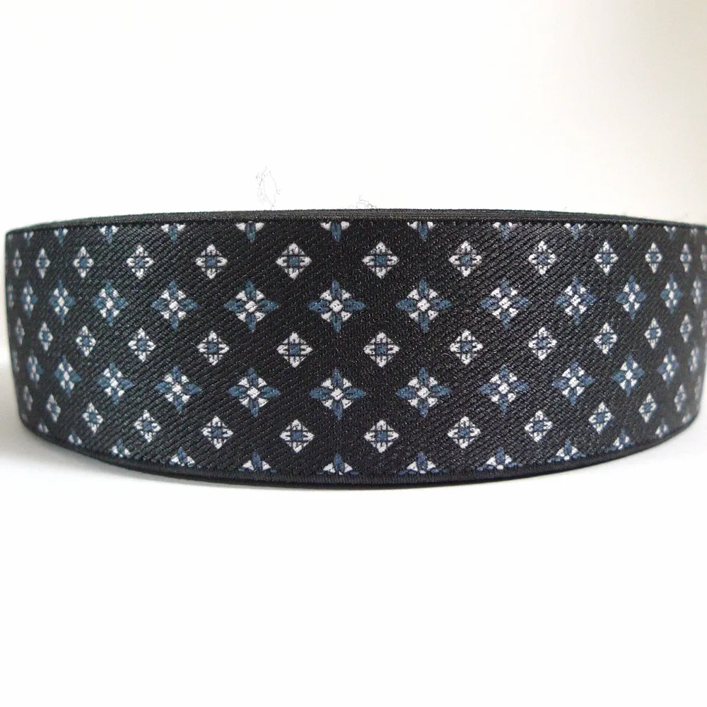 12 Meters 1.4" 35mm Wide Checkered Pattern Suspender Elastic Webbing Great For Men's Suspender Making
12 Meters 1.4" 35mm Wide Checkered Pattern Suspender Elastic Webbing Great For Men's Suspender Making