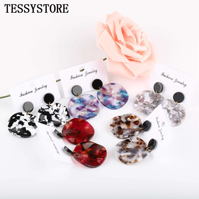 Fashion Acrylic Earrings Round Wavy Hollow Round Geometric Link Acetate Drop Earrings For Woman Earrings Jewelry 1pair
Fashion Acrylic Earrings Round Wavy Hollow Round Geometric Link Acetate Drop Earrings For Woman Earrings Jewelry 1pair