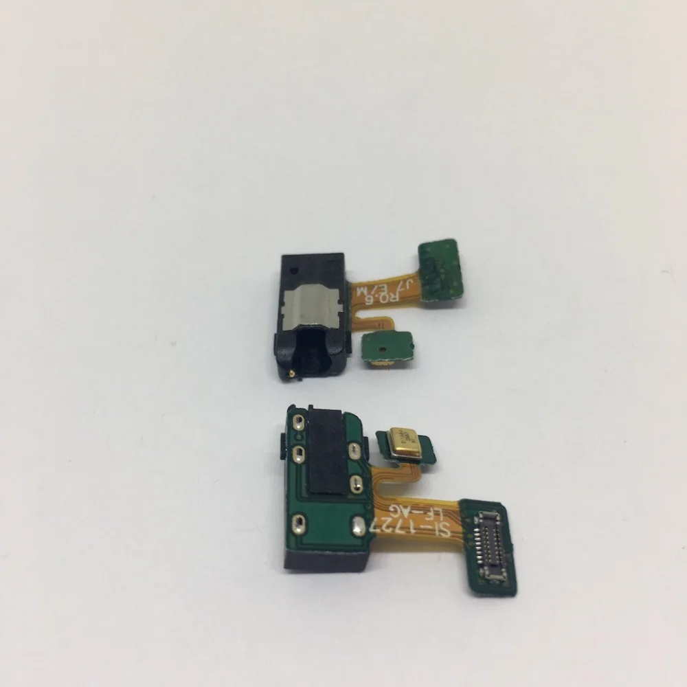 Flex with audio jack connector for Samsung Galaxy J3 (2017), J330F earphone audio connector replacement
Flex with audio jack connector for Samsung Galaxy J3 (2017), J330F earphone audio connector replacement