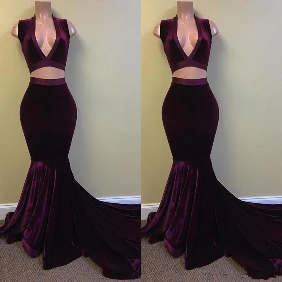 Modest Sexy Two Pieces Velvet Mermaid Prom Dresses 2019 Deep V Neck Backless Court Train Formal Evening Party Gowns prom dress
Modest Sexy Two Pieces Velvet Mermaid Prom Dresses 2019 Deep V Neck Backless Court Train Formal Evening Party Gowns prom dress
