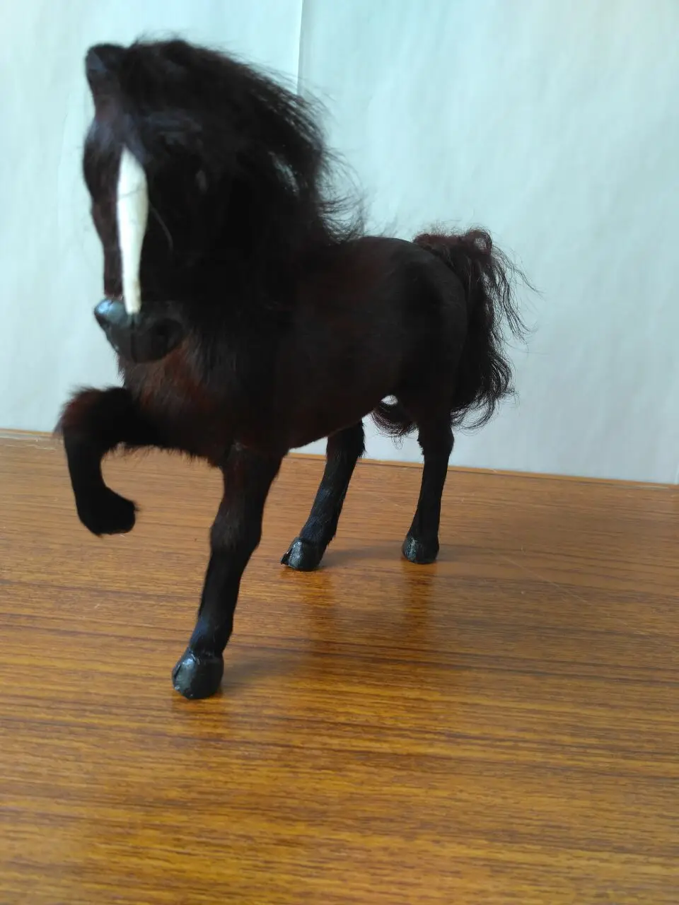 simulation brown horse model plastic&furs 17x20cm horse handicraft,home decoration ornaments,toy gift d1462
simulation brown horse model plastic&furs 17x20cm horse handicraft,home decoration ornaments,toy gift d1462