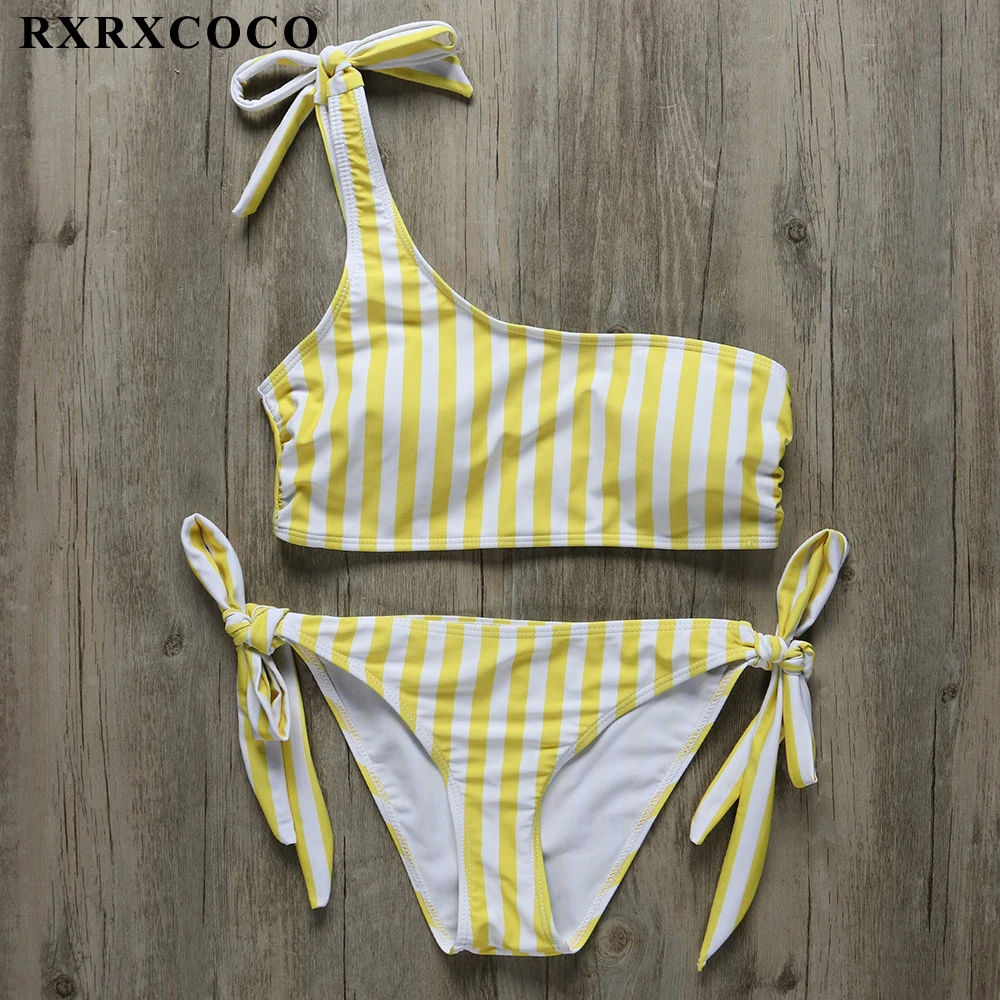 RXRXCOCO Bikini 2018 Sexy One Shoulder Swimwear Women Striped Bandage Bow Swimsuit Bathing Suit Beach Female Bikini Set Biquinis
RXRXCOCO Bikini 2018 Sexy One Shoulder Swimwear Women Striped Bandage Bow Swimsuit Bathing Suit Beach Female Bikini Set Biquinis