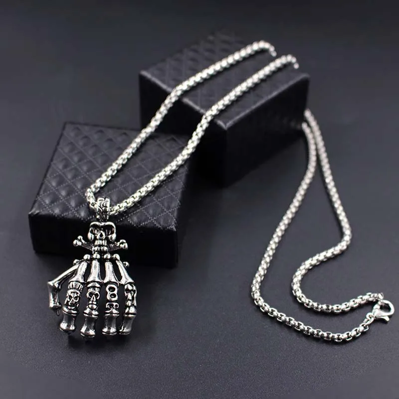 Choker Necklaces Fashion 2019 Mens Vintage Punk Gothic Skull Hand Pendant Long Chain Necklaces xlct031
Choker Necklaces Fashion 2019 Mens Vintage Punk Gothic Skull Hand Pendant Long Chain Necklaces xlct031