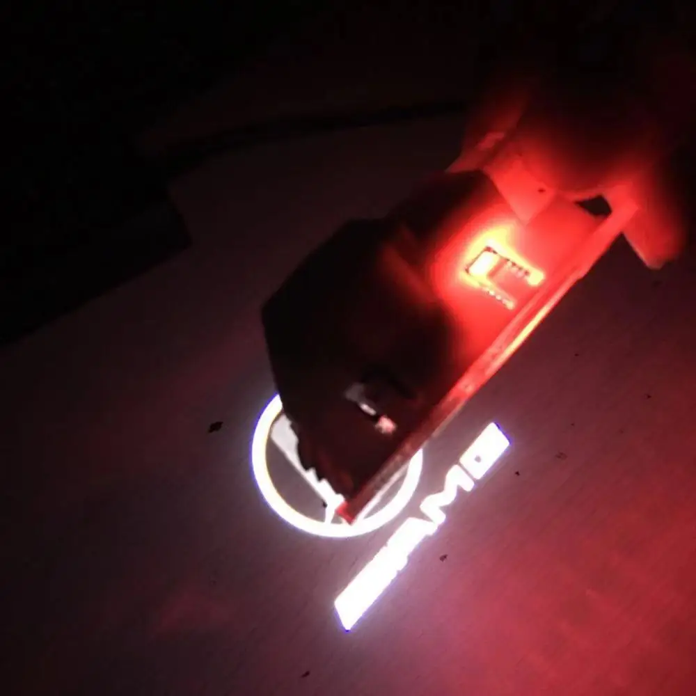 2pcs LED Ghost Shadow projector lamp Car Door light For Mercedes Benz X166 W205 W166 W176 W246 W212 GLE E300 E260 A B C E Class
2pcs LED Ghost Shadow projector lamp Car Door light For Mercedes Benz X166 W205 W166 W176 W246 W212 GLE E300 E260 A B C E Class