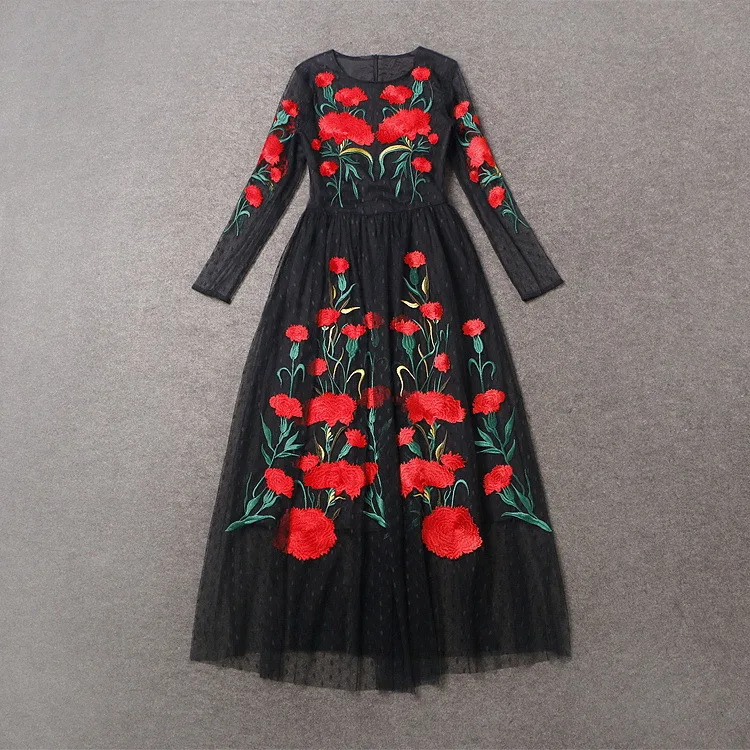 Черное Платье В Красный Цветочек