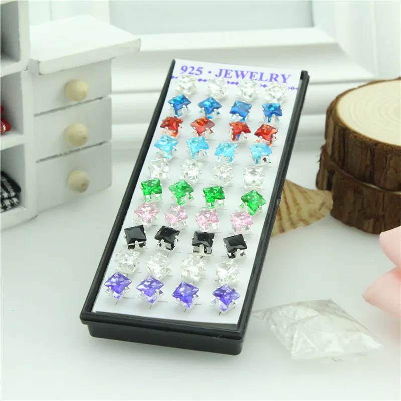 WalerV 40pcs Box Square Crystal Color Mixing Stud Earring 925 Sterling Silver Box Earrings Set Fashion For Woman Bijoux Gifts
WalerV 40pcs Box Square Crystal Color Mixing Stud Earring 925 Sterling Silver Box Earrings Set Fashion For Woman Bijoux Gifts
