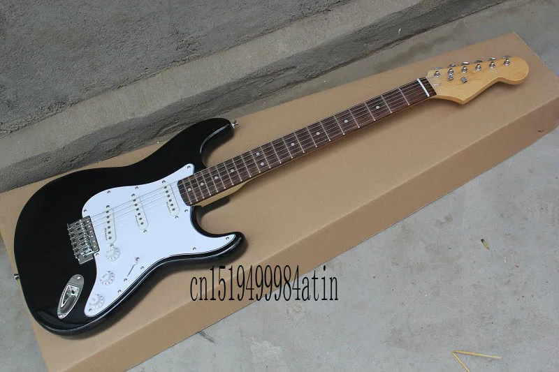 Free Shipping Wholesale stratocaster black Signature F standard Ameican Natural wood electric Guitar in stock @22
Free Shipping Wholesale stratocaster black Signature F standard Ameican Natural wood electric Guitar in stock @22