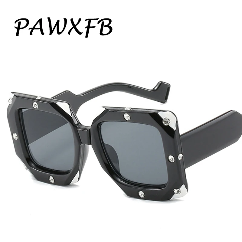 PAWXFB 2019 Italian punk Oversized Square Sunglasses Women Luxury Brand Designer Diamond Sunglasses Female Shades Retro Eyewear
PAWXFB 2019 Italian punk Oversized Square Sunglasses Women Luxury Brand Designer Diamond Sunglasses Female Shades Retro Eyewear