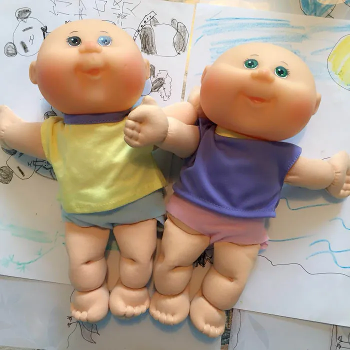 20cm New Classics lol Cabbage Patch Kids dolls carton toys for children slime toys slime brinqued for reborn baby doll
20cm New Classics lol Cabbage Patch Kids dolls carton toys for children slime toys slime brinqued for reborn baby doll