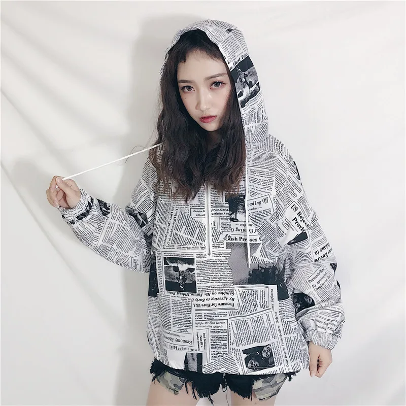 New personality loose Women's Clothing Lady fashionable antique newspaper printed Hoodies & Sweatshirts girls Bats sleeves Tops
New personality loose Women's Clothing Lady fashionable antique newspaper printed Hoodies & Sweatshirts girls Bats sleeves Tops