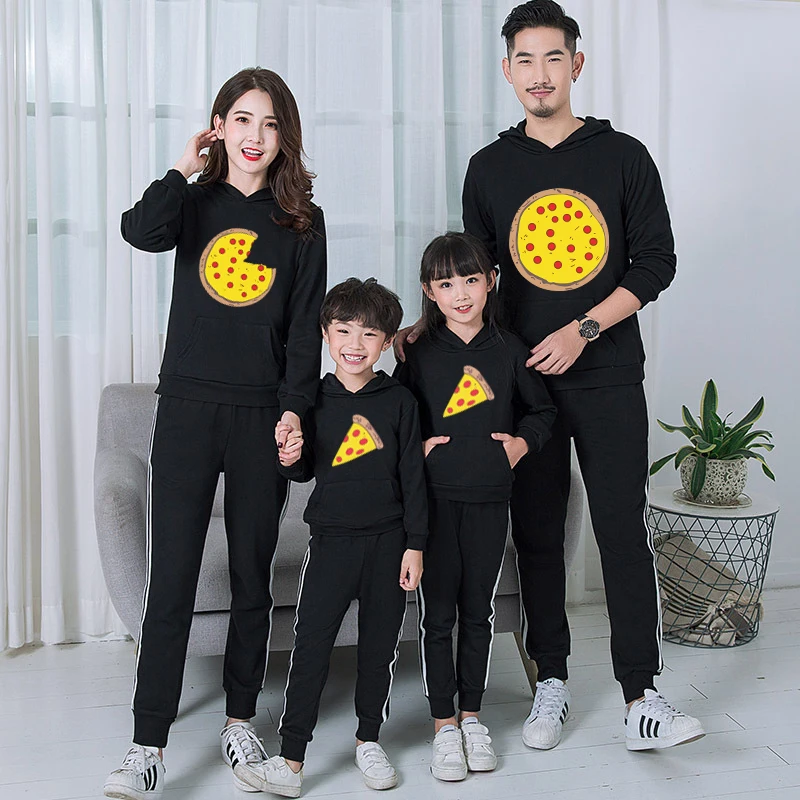 ZSIIBO Family Matching Hoodies Female Sweatshirt Women Costume Girl Mom Dad Son Winter Warm Soft Pizza Funny Family Look CX6WY02
ZSIIBO Family Matching Hoodies Female Sweatshirt Women Costume Girl Mom Dad Son Winter Warm Soft Pizza Funny Family Look CX6WY02
