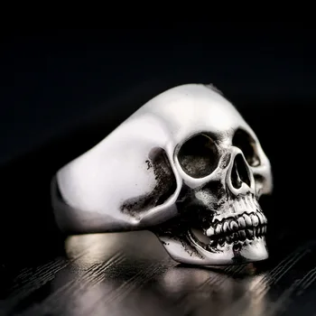 925 men's silver jewelry ring finger Rock Skull Ring Metrosexual fashion personality punk Silver Ring
925 men's silver jewelry ring finger Rock Skull Ring Metrosexual fashion personality punk Silver Ring
