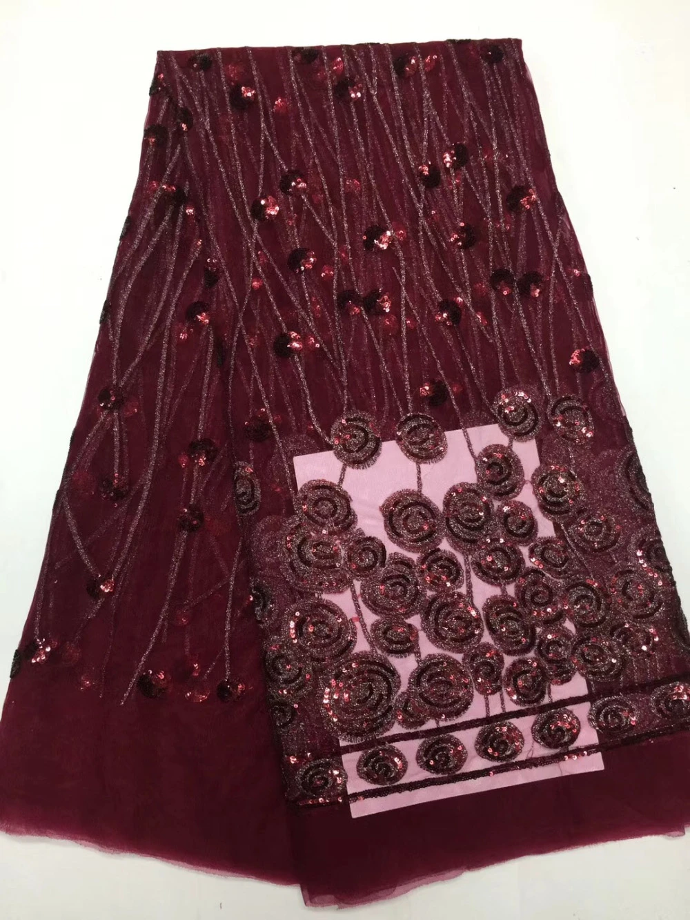 2018 Latest Wine red color African French net Lace Fabric with sequins,High Quality African wedding Tulle Lace Fabric 5yards
2018 Latest Wine red color African French net Lace Fabric with sequins,High Quality African wedding Tulle Lace Fabric 5yards