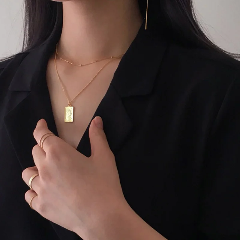 WTLTC 925 Sterling Sliver Queen Elizabeth Necklaces for Women Vintage Square Medallion Layered Necklaces Custom Chokers Necklace
WTLTC 925 Sterling Sliver Queen Elizabeth Necklaces for Women Vintage Square Medallion Layered Necklaces Custom Chokers Necklace