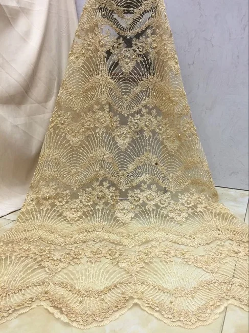 2018 high quality lace Champagne Gold French net lace fabric 3D flowers African tulle lace with beads for party X1109
2018 high quality lace Champagne Gold French net lace fabric 3D flowers African tulle lace with beads for party X1109
