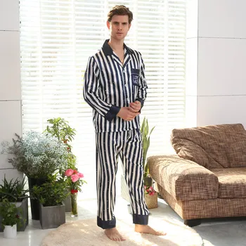 Men Pyjamas Spring Summer Autumn Striped Sleepwear Sets Male Leisure Long-sleeved Comfortable Home Clothing 7.23
Men Pyjamas Spring Summer Autumn Striped Sleepwear Sets Male Leisure Long-sleeved Comfortable Home Clothing 7.23