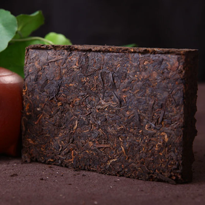 Made in1990 Ripe pu'er Tea, oldest pu'er tea,ansestor antique,honey sweet,,dull-red tea,ancient tree freeshipping
Made in1990 Ripe pu'er Tea, oldest pu'er tea,ansestor antique,honey sweet,,dull-red tea,ancient tree freeshipping