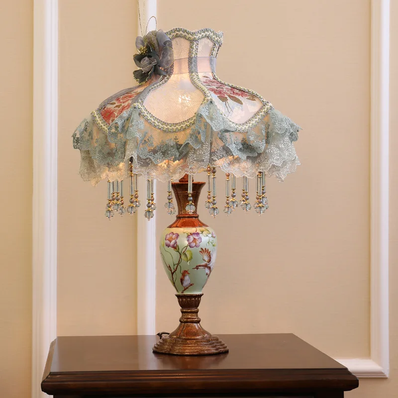 Upscale European Table Lamp Bedroom Bedside Luxury French Garden Fabric Princess American Retro Creative Lamps 
Upscale European Table Lamp Bedroom Bedside Luxury French Garden Fabric Princess American Retro Creative Lamps