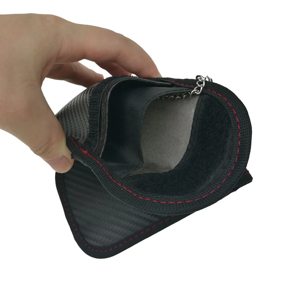 1pcs Bag Anti-theft Car Shield Remote Control Key Set RFID Electromagnetic Shielding Package Car Accessory Carbon Fiber Faraday
1pcs Bag Anti-theft Car Shield Remote Control Key Set RFID Electromagnetic Shielding Package Car Accessory Carbon Fiber Faraday