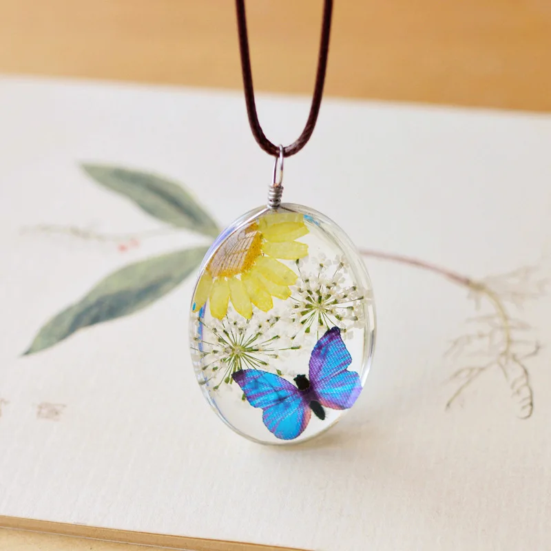 Handmade Time Gem Cabochon Terrarium Glass Floating Locket Lace Dried Flower Necklace Women Charm Jewelry Accessories Wholesale
Handmade Time Gem Cabochon Terrarium Glass Floating Locket Lace Dried Flower Necklace Women Charm Jewelry Accessories Wholesale