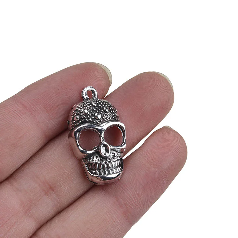 10pcs/lot 26*28mm Skull Charm Silver Alloy DIY Jewelry Accessories Necklace Bracelet Earrings Keychain Brooch Pendant
10pcs/lot 26*28mm Skull Charm Silver Alloy DIY Jewelry Accessories Necklace Bracelet Earrings Keychain Brooch Pendant