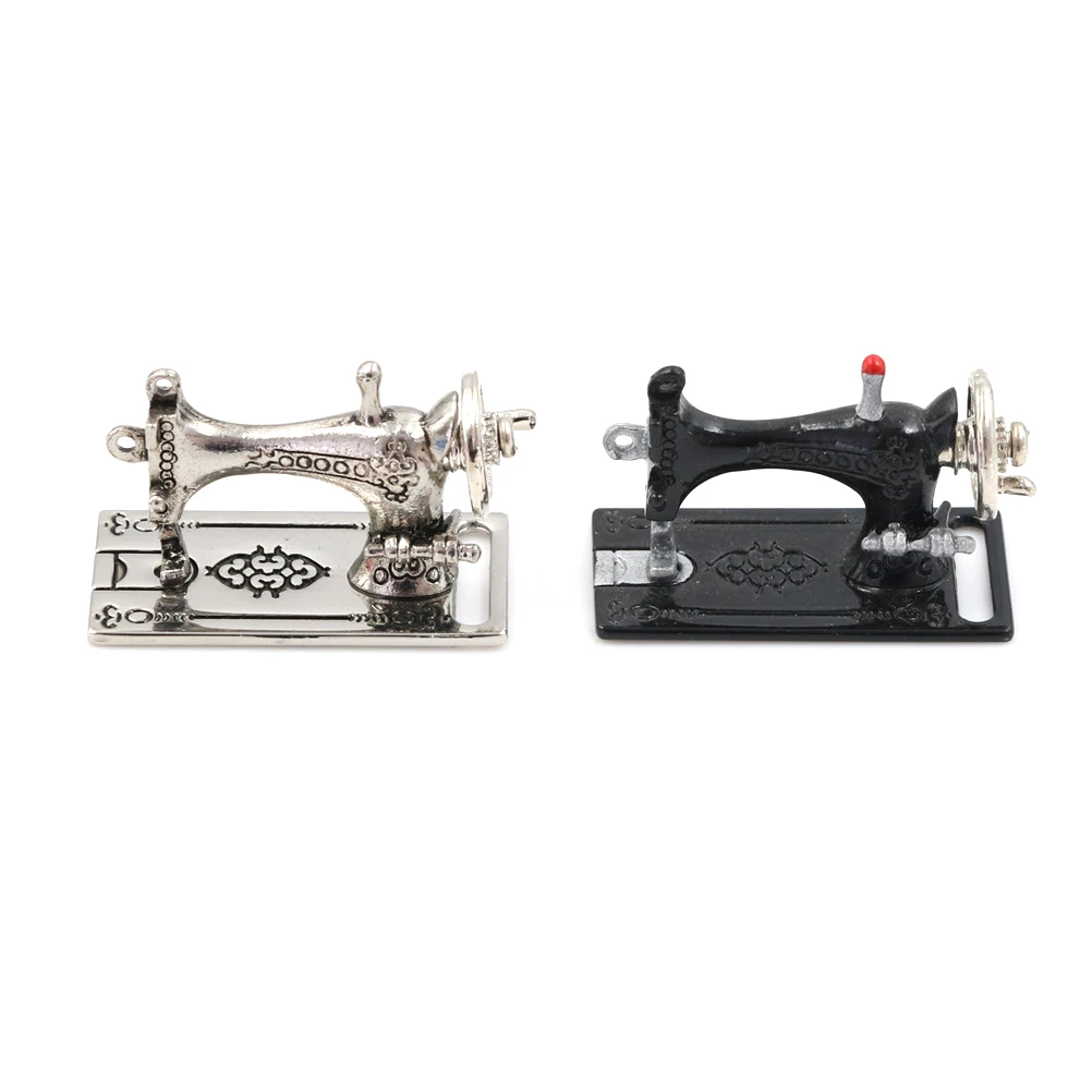 Doll House Miniature Furniture Accessories 1/12 Dollhouse Black Silver sewing machine toys gift for kids child girls
Doll House Miniature Furniture Accessories 1/12 Dollhouse Black Silver sewing machine toys gift for kids child girls