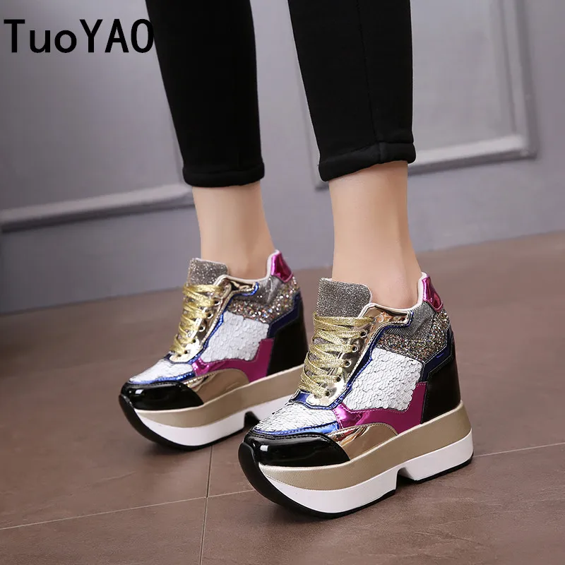 2019 Spring High Platform Boots 12CM High Heel Women Thick Sole Shoes Leather Wedge Sneakers Waterproof Breathable Casual Shoes
2019 Spring High Platform Boots 12CM High Heel Women Thick Sole Shoes Leather Wedge Sneakers Waterproof Breathable Casual Shoes