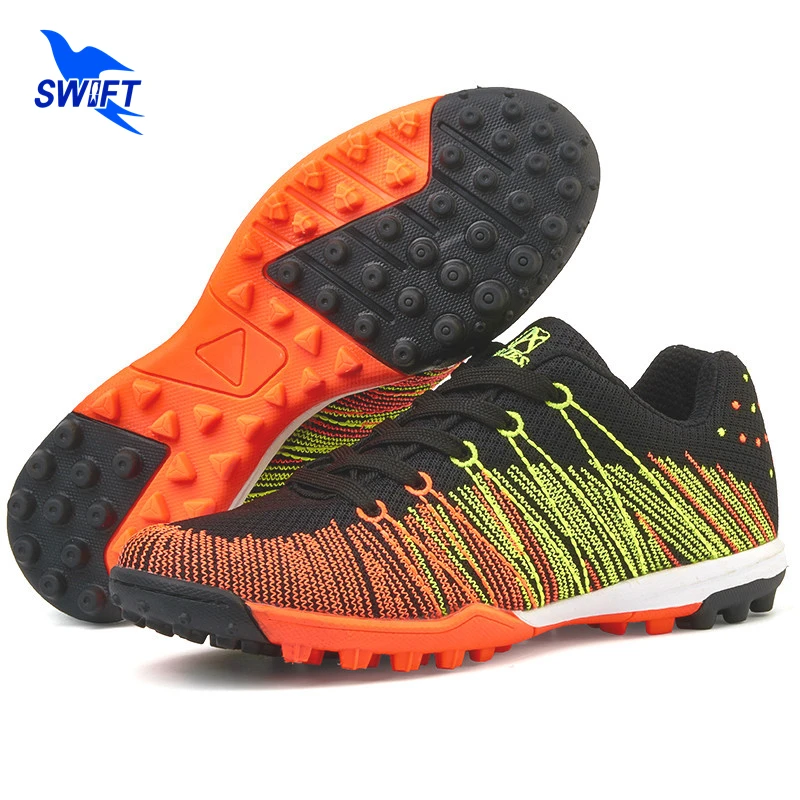 Image Breathable Mesh Mens Turf Soccer Shoes 2017 New Women Football Boots Cheap Futsal Sneakers Crampons De Foot Kids Soccer Cleats